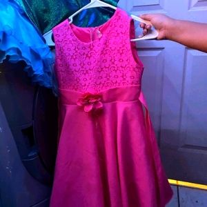 I'm selling dresses